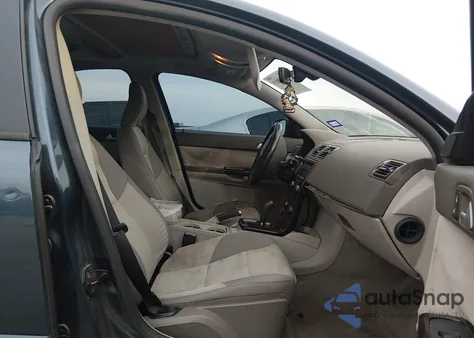 2007 Volvo S40 2.4I z USA, uszkodzony, nr VIN YV1MS382872307945